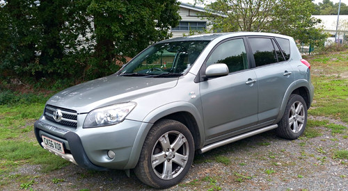 Toyota rav4 t180 diesel - toyota,